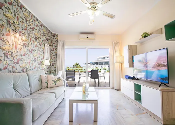 In Beachfront Complex In El Duque Area, Appartement Costa Adeje (Tenerife)