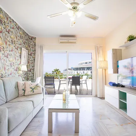 In Beachfront Complex In El Duque Area, Apartament Costa Adeje (Tenerife)
